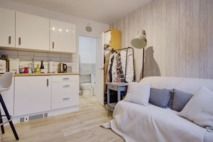 Annexe/Garage- click for photo gallery
